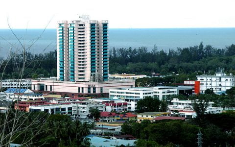 马来西亚粉碎了从非法加密货币矿工手中扣押的 1069 台比特币 (BTC) 挖矿设备