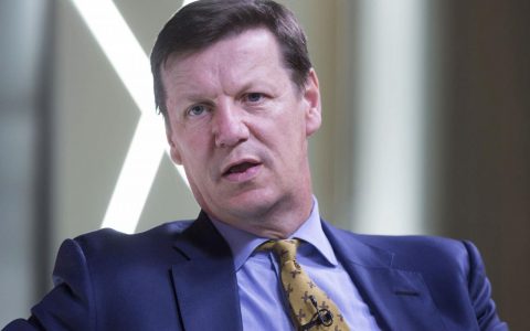 轰「现代版郁金香泡沫」上市对冲基金CEO：加密货币无内在价值