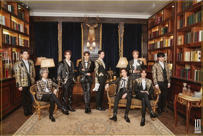 ‘Super Junior’发布手写版Berry Store Lucky Box