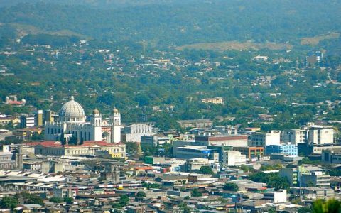 萨尔瓦多采用比特币作为法定货币的优势