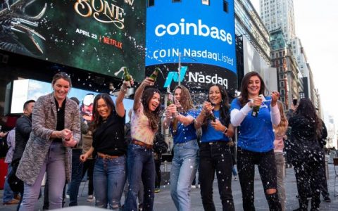 Coinbase Q2 财报超预期净利16 亿美元「年增49 倍」