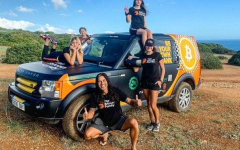 「比特币家族」大笔资产如何保管？多个「冷钱包」去中心化全球各地