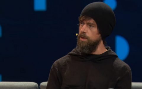 Twitter 将让比特币成为自己的货币，Reddit 在以太坊区块链上推出成熟的代币