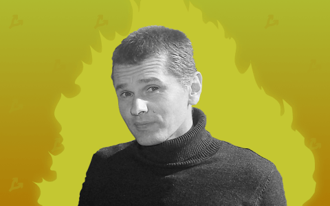 将不早于 2022 年考虑将亚历山大·文尼克引渡到希腊的问题