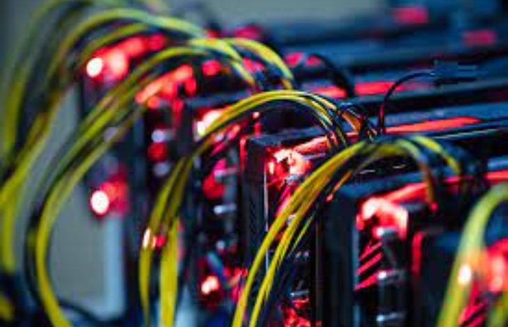 突袭非法比特币矿场