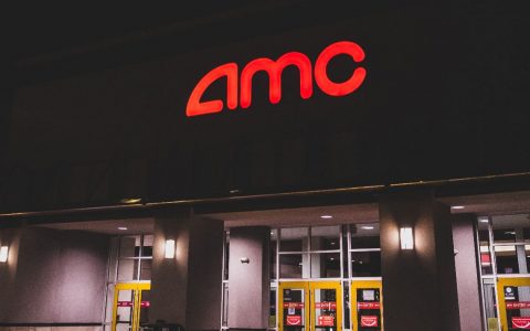 AMC 接受比特币支付，股价飙升
