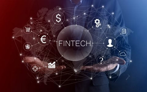 约翰刘易斯也成为一家金融科技公司