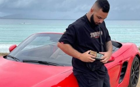 在巴西街头暗杀用比特币交易的youtuber