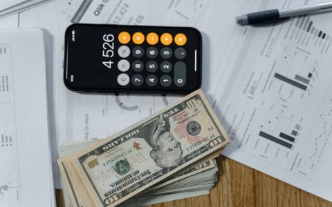 什么是比特币投资计算器？