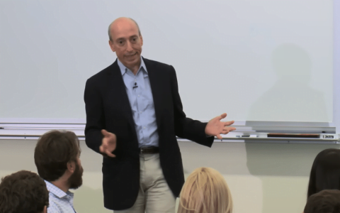 “保护投资者”：美国证券交易委员会主席希望对比特币进行更多监管