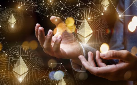 英国警方查获价值 950 万美元的以太坊 U 盘