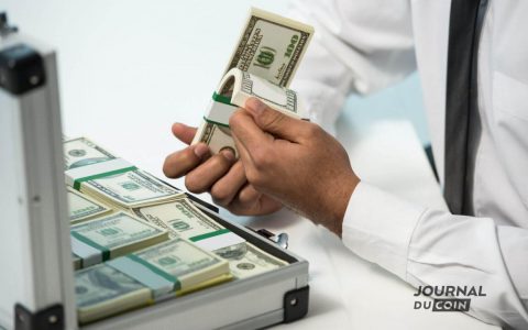 PayPal 和 VISA 想要分得比特币蛋糕——向区块链 Capital 投资 3 亿美元