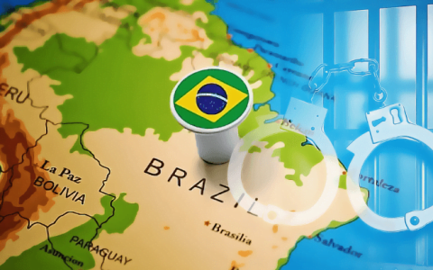 比特币银行集团负责人因 3 亿美元的加密货币欺诈被捕