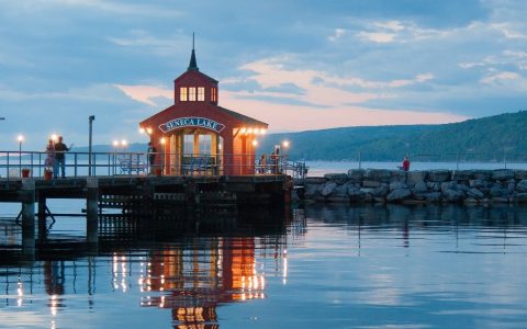 一个湖因为比特币变成了按摩浴缸？ 新的妄想反比特币指控