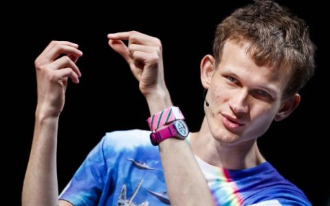 「最让你惊艳的以太坊用例？」Vitalik Buterin 回应说是「NFT」