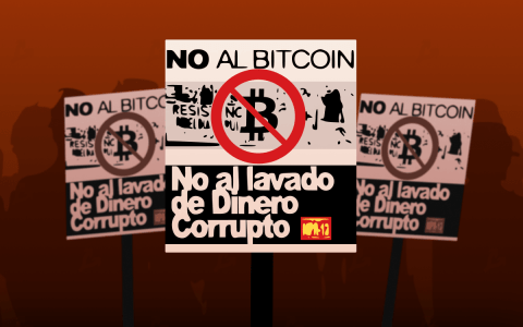 在萨尔瓦多首都，示威者烧毁了比特币自动取款机