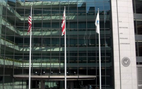 SEC 瞄准的 DeFi：Uniswap 案之前的迹象