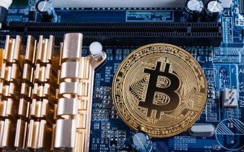 比特币的供应正在萎缩，这可能导致比特币严重短缺