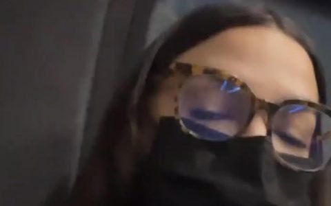 Alexandria Ocasio-Cortez 表示，美国立法者不应该为了“保持公正”而持有加密货币