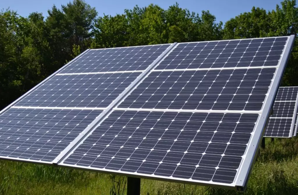paneles-solares-1024x670.jpg.webp