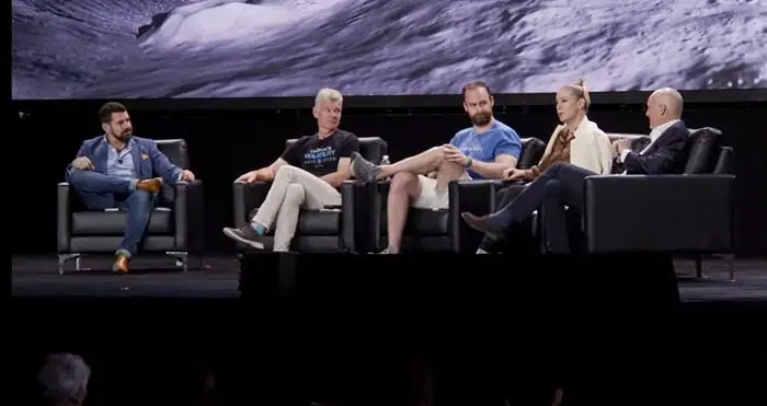 小组参与者在 2022 年迈阿密比特币会议上投资比特币生态系统